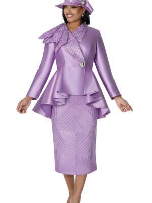 Elegant Lavender Women’s Church Suit with Matching Hat